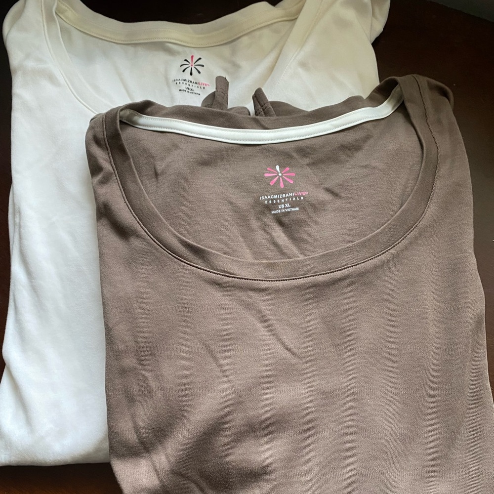 Isaac Mizrahi Long Sleeve T-shirts Lot of 2